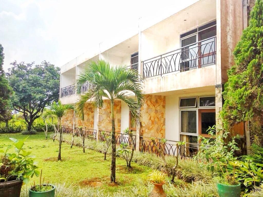 Le Villa Bougenville Bogor Exterior foto